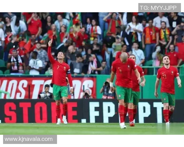 足球明星的名字中都带有哪个字母的秘密揭晓