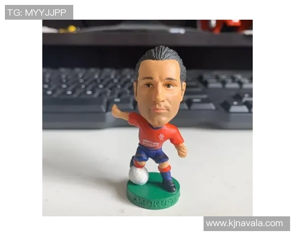 手把手教你捏出足球明星人偶的详细视频教程,轻松打造你的偶像形象