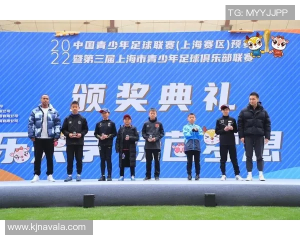 杭州足球队在全国耐力排行榜中荣获第八名的荣耀时刻